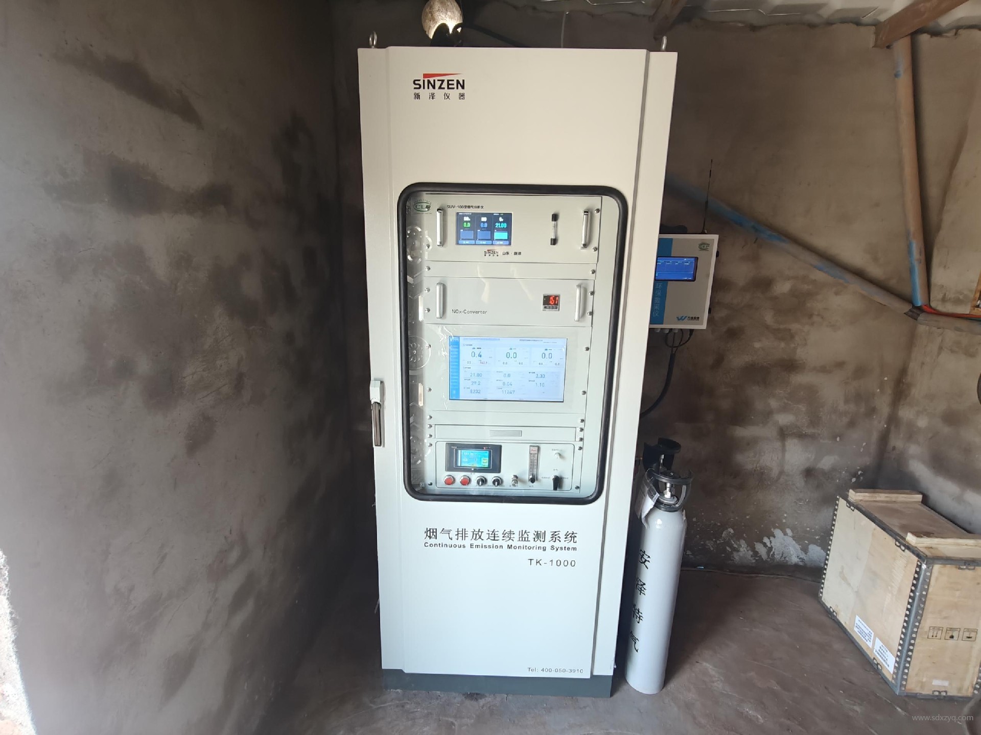 煙氣在線監(jiān)測系統(tǒng).jpg